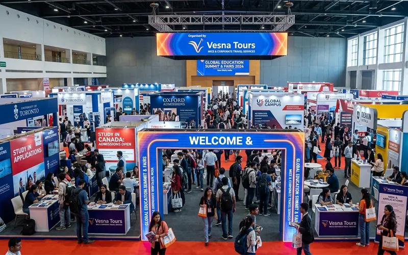 Vesna Tours managed international education roadshow exhibition hall in India filled with students visiting global university booths